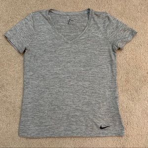 Nike Dri Fit short Sleeve Grey Size Medium